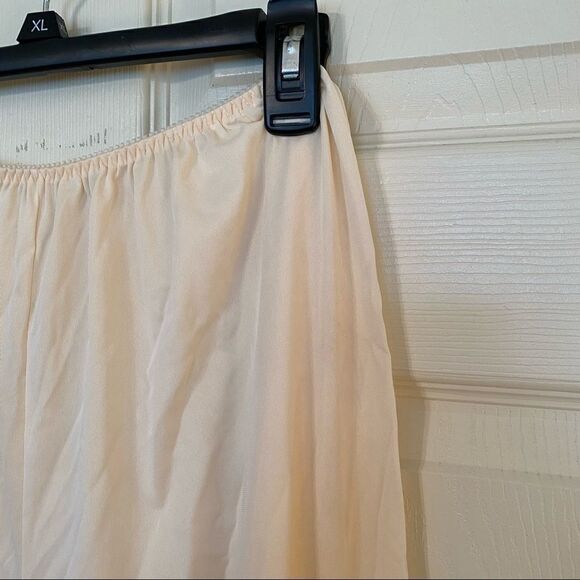 Vintage Slip Pettipants   - Picture 3 of 4